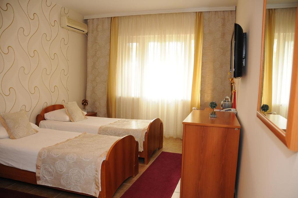 Hotel Aqua Panon Kanjiža Pokój zdjęcie